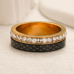 Designer Logo Ring Brand Luxury Engagement Love Ring 18K Gold Plated Stainless Steel Jewellery Shower Non Fade Classic wedding Ring