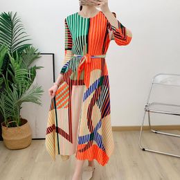 Casual Dresses Pleated Print 3/4 Sleeve Dress 2023 Summer Pressed Loose Large Swing Lace Up Waist For Women