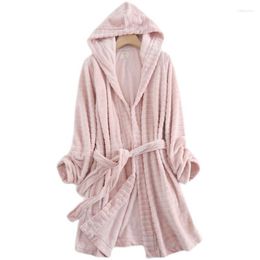 Women's Sleepwear Ladies Nightdress Simple Warm Long Skirt With Hat Fleece Pink Nightgown Leisure Wear Robes