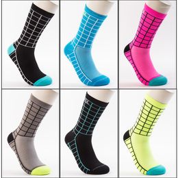 Sports Socks ONE PAIR Stylish Professional Cycling Antislip Bike Bicycle Racing Exercise Compression Athletic