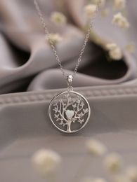 Popular necklace from Europe and America, designed by female niche with a tree shaped design, S925 sterling silver necklace