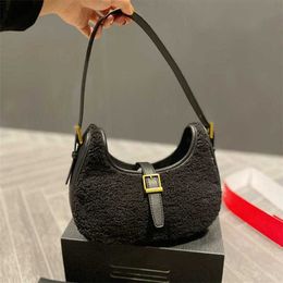 Top Shopping Bags Ysbag Loulou Lamb Wool Shoulder Handbag Winter Plush Tote Bag Designer Women Handle Purse 220929