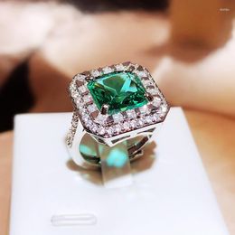 Cluster Rings 925 Silver Luxury Bright Square Emerald Engagement Ring Temperament For Ladies Party Birthday Jewellery Gift