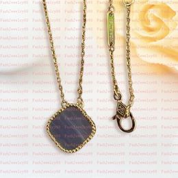 Pendant Necklaces New Classic Fashion Pendant Necklaces for women Elegant 4Four Leaf Clover locket Necklace Highly Quality Choker chains Designer Jewe OWUA