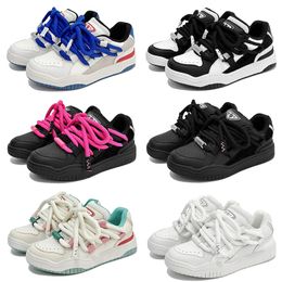 2023 Colourful design fashion style casual shoes man breathable black pink blue white sports outdoor