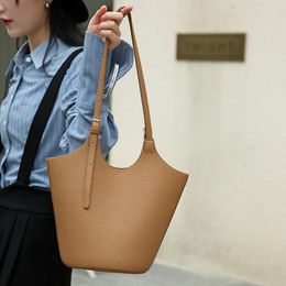 Evening Bags Bucket Underarm Shoulder Bag For Women's Summer 2023 High Capacity Commuter Fashion Trend Versatile Mother And Child Handbag