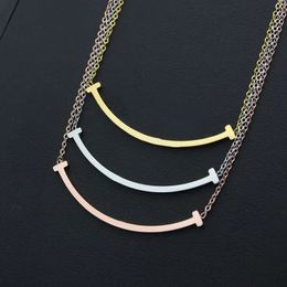 designer necklace gold necklace chain Elegant Fashion Classic Pendant Necklaces for women lover locket Necklace Designer Jewellery charm gold chain accessory charm