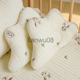 Pillows Korea Style Baby Pillow Soft Cotton Neck Protector Newborn Infant Nursing Pillow Cartoon Embroidery Cushion Bedding Baby Items x0726