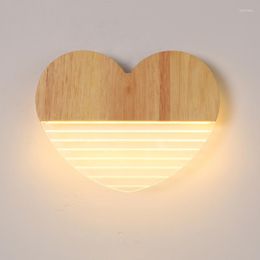 Wall Lamp Love Nordic Light Solid Wood Bedroom Creative Living Room Aisle Background Sconces Lampada Decoration