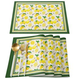 Mats Pads Lemon Idyllic Plaid Fruit Kitchen Dining Table Decor Accessories 4/6pcs Placemat Heat Resistant Linen Tableware Pads Mats 230725