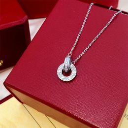Love Necklace Designer for Women White Gold Diamond Paved Necklaces with Box Famous Catier Cjewelers Jewelries Jewelry Pendant Have Bijoux Valentine Gift L