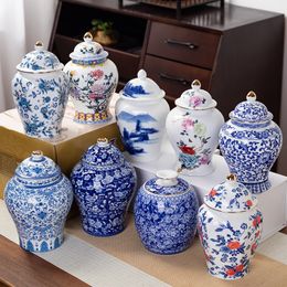 Decorative Objects Figurines Goldplated Ceramic Tea Jar Vintage Blue and White Porcelain Sealed Storage Moistureproof Candy Food Pot Container 230726