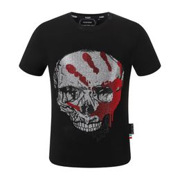 PLEIN BEAR T SHIRT Mens Designer Tshirts Brand Clothing Rhinestone PP Skulls Men T-SHIRT ROUND NECK SS SKULL Hip Hop Tshirt Top Tees 16495