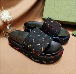 Designer Slippers Colorful Womens Platform Fashion Sandals Mid Heel High 55mm Canvas Wedges Sandals beach slippers 35-42