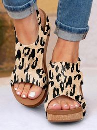 Sandals 2023 Women Leopard Hollow Out Platform Wedge Summer Buckle Strap Peep Toe Thick Bottom Casual Shoes