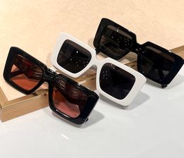 Square Sunglasses 23Y Tortoiseshell Ladies Summer Shades Sunnies UV protection Eyewear with Box