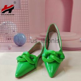 Dress Shoes 2023 Flat Shoes Women Simple Pointed Single Shoes Solid Color Spring And Autumn Chain Decoration Plus Size 42 J230727