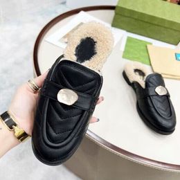 Beautiful Lamb Hair Women Slippers Spring and Autumn Fashion Roman Sandals Comfortable and Breathable Designer Casual Indoor Floor Flats