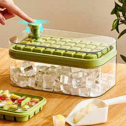 Wholesale Ice Cream Tools Ice Cube Tray One-Click Fall Off Easy-Release 32 Cavity Silicone Ice Mold For Cocktail Ice Cube Maker With Storage Box Ice Tray
