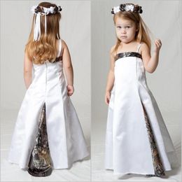 Lovely Realtree Camo Flower Girls Dresses for Wedding Party Forest Flower Girl Wear Spaghetti Strap Custom Made Kids Pageant Gowns249Z