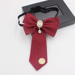 Bow Ties Luxury Women Neck Collar Shirt Tie Rhinestone Neckline Business Wedding Suit Chic Strap Band Christmas Necktie Ribbon Bowtie