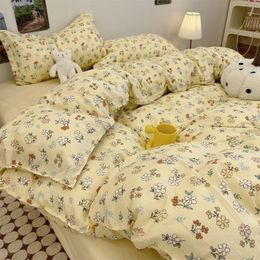 Bedding sets Floral Bedding Set Korean Style Twin Double Size Duvet Cover No Filling Pillowcases Sheet Kit for Boys Girls Gift Home Textile 230726