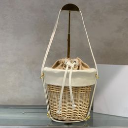 Straw Bag Mini Bucket Bag Summer Holiday Basket Beach Bag Designer Women Tote Bag Shoulder Bags Purse Rattan Cow Leather String Cotton Inner Bag Golden Hardware Lette