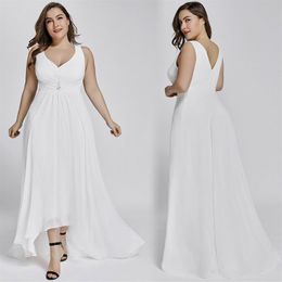 Simple Hi-Lo Short Front Long Back Plus Size White Bohemian Summer Beach Wedding Dresses 2019 Boho Sheath Chiffon Strap Bridal Gow3077