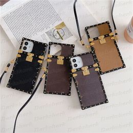Top Fashion Square Phone Case for iPhone 14 13 12 11 Pro Max X Xs Xr 8 7 Plus Leather Flower Letter Print Back TPU Frame Shell Cover