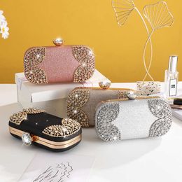 Evening Bags Pink Colour Hollow Out Diamonds Party Wedding Day Clutch with Chain Shoulder Purse 230427