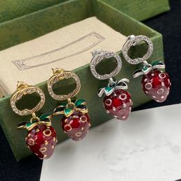 New Charm Earrings Fashion Luxury Brand Designer Diamond Strawberry Wedding Party Valentine's Day Christmas Gift Excellent Quality Jewelry with Box CGUE7 --01