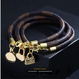 Charm Drop Delivery 2021 Fashion Bracelets For Men Woman Designers Wristband Leather Flower Pattern Bracelet Pearl Jewellery With Bo333d