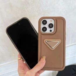 Fashion Phone Cases for iPhone 14 13 12 11 Pro Max Plus New Designers Soft Back Shell France Style Solid Colour Mobile Cover Case G2308015PE