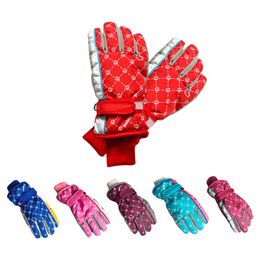 Ski Gloves Children 510 Years Old Outdoor Sports Riding Windproof Thick Warm Snow Waterproof Boys Girls Christmas Gifts 230726