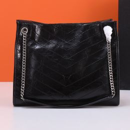 NIKI Shopping Bags Wax Oil Skin Shoulder Bag Women Designer Handbags Men Calfskin Pleated Travel Bag Silver Hardware Chain Shoulder Strap Magnetic Snap Fastener