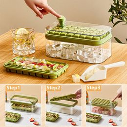 Ice Cream Tools Ball Maker Press Type Silicone Buckets With Lid Molds Cube Trays Wisky Round Box Kitchen Gadget Accessories 230726