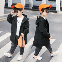 Tench coats Boys jacket spring and autumn models big boy 2023 hooded long windbreaker 13 children's men's clothing 230726