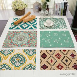 Carpets Customised Pictures Print Linen Table Mat Decorative Christmas Home Kitchen Dinner Coffee Dining Pads R230728