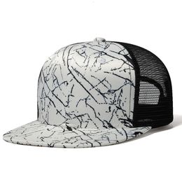 Ball Caps Fashion design Mesh Baseball cap Men's Summer Truck Hat Hip Hop Bone Button Hat Women's Black and White Breathable Sun Hat 230728