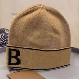 Winter Knitted Hat Men Women Design Fashion Hip Hop Letter Jacquard Solid Skull Beanie Caps Casual Warm Thick Cap High Quality