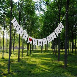 Just Married Bunting Rustic Wedding Banner Garland Party Flags Candy Bar Decoration Event Supplies wedding decoration 8ZSH144277P