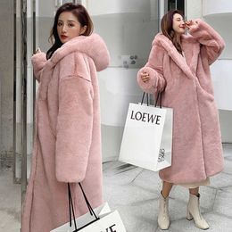 Women's Fur Faux Fur Fur Overcoat Women Warm Medium Length Winter Jackets Outerwear Thickened Imitation Mink Plush Loose Hooded HKD230727