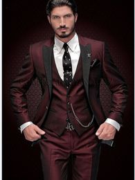 Men's Suits Blazers Custom Made Men Shiny Burgundy Groom Tuxedos Black Lapel Groomsmen Wedding Bridegroom JacketPantsVestTie D188 230728