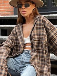 Women's Blouses Women Shirt Plaid Single Breasted Lapel Oversize Blouse Female Fashion Long Sleeves Tops Vintage Lady Casual Outwear