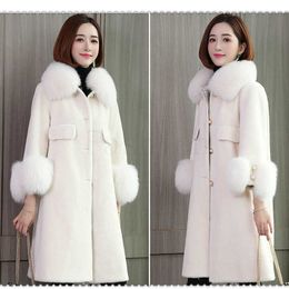 Women's Fur Faux Autumn/Winter 2023 New Women Plus Velvet Thick Double-sided Granulated Lamb Wool Coat Long Imitate Windbreaker LA4 HKD230727