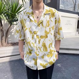 Men's Casual Shirts Summer Short Sleeve Shirt Men Fashion Printed Ice Silk Korean Loose Flower Mens Oversized Hawaiian M-3XL