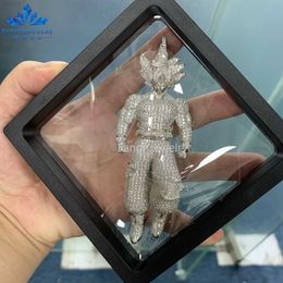 Yüksek kaliteli bling hiphop takılar özel 925 STERLING Gümüş Mikro Pave VVS Diamond Out Goku 3D Moissanite Kolye