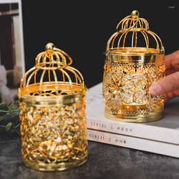 Candle Holders European Style Hollowed Iron Candlestick Gold Plating Bird Cage Decoration Christmas Stand Wedding Props Home Decor