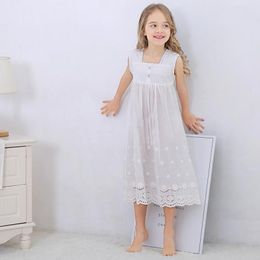 Pyjamas Toddle Girl White Nightdress Princess Dress Children Nightgowns For Girls Kids Night Lace Sleeping 230728