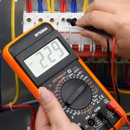 Multimeters Professional Multimeter AC DC Voltage Current Resistance Capacitance HFE Diode Tester Multimeter Professional With Bazzer 230728